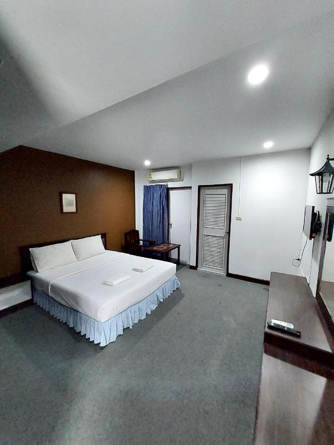 Traveller Inn Hotel Chiang Mai Exterior foto