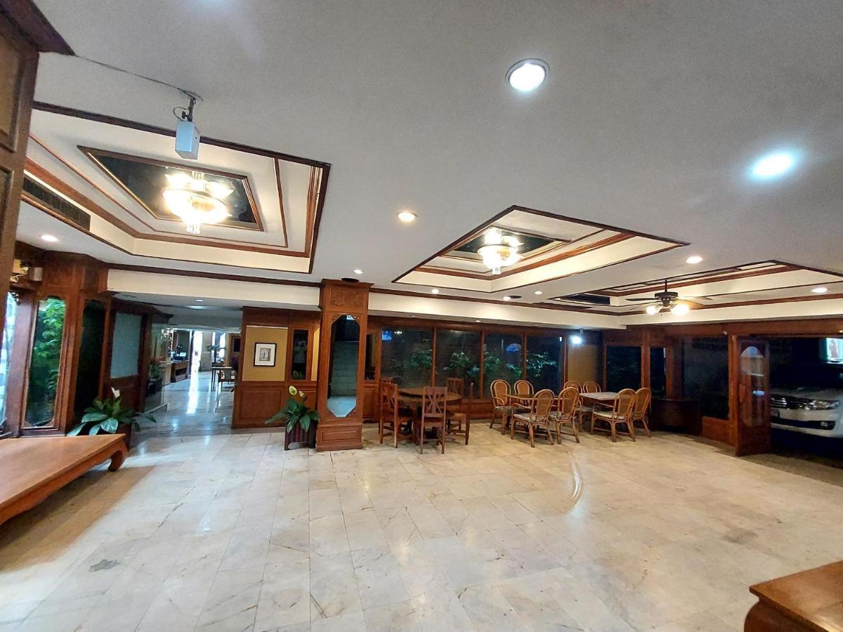 Traveller Inn Hotel Chiang Mai Exterior foto