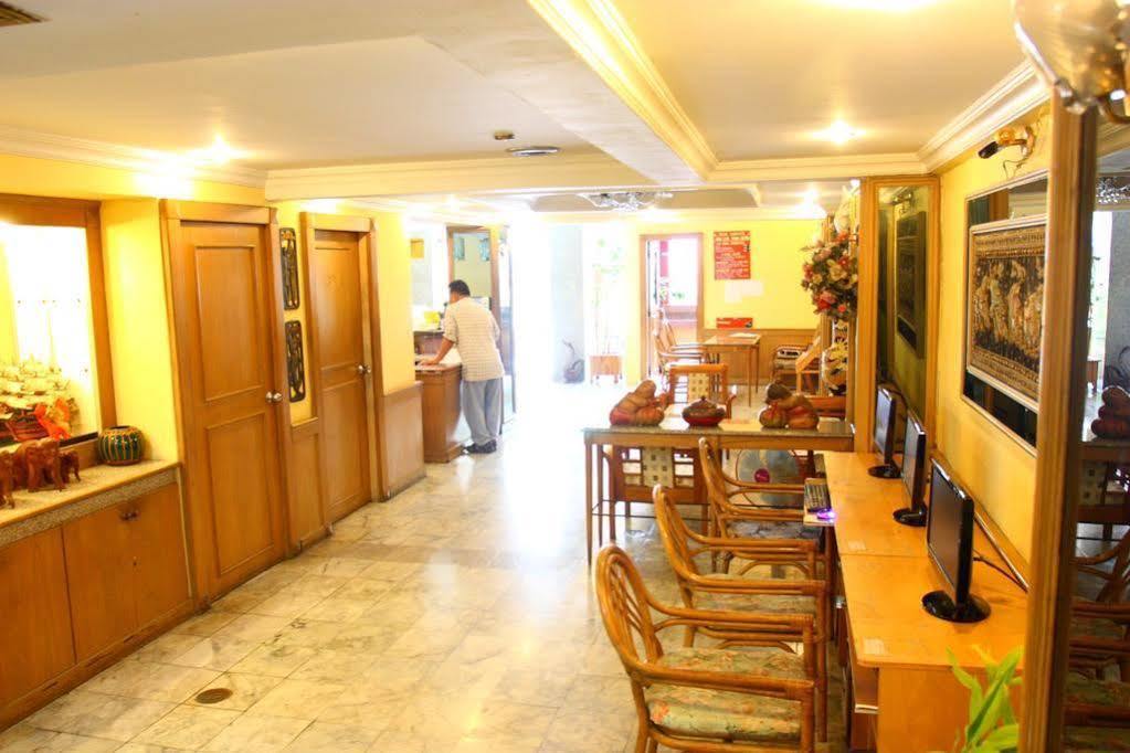 Traveller Inn Hotel Chiang Mai Exterior foto